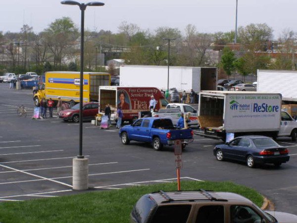 Unload over a hundred different hard-to-recycle items at the Recycling Extravaganza on the same day as the Festival, across the highway at STLCC.